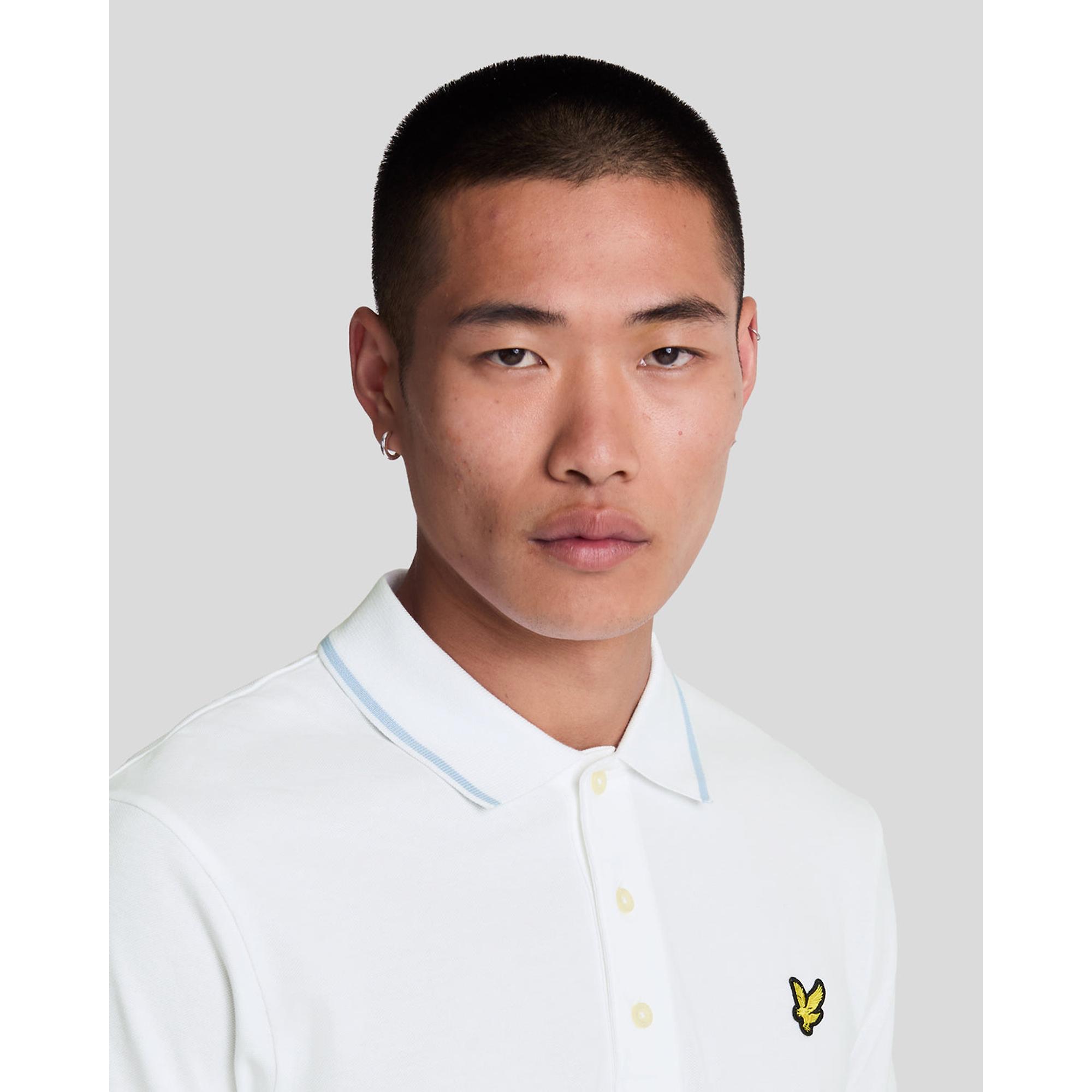 Product image 4 of 5 of Lyle & Scott Men's Tipped Polo Shirt - White/ Light Blue