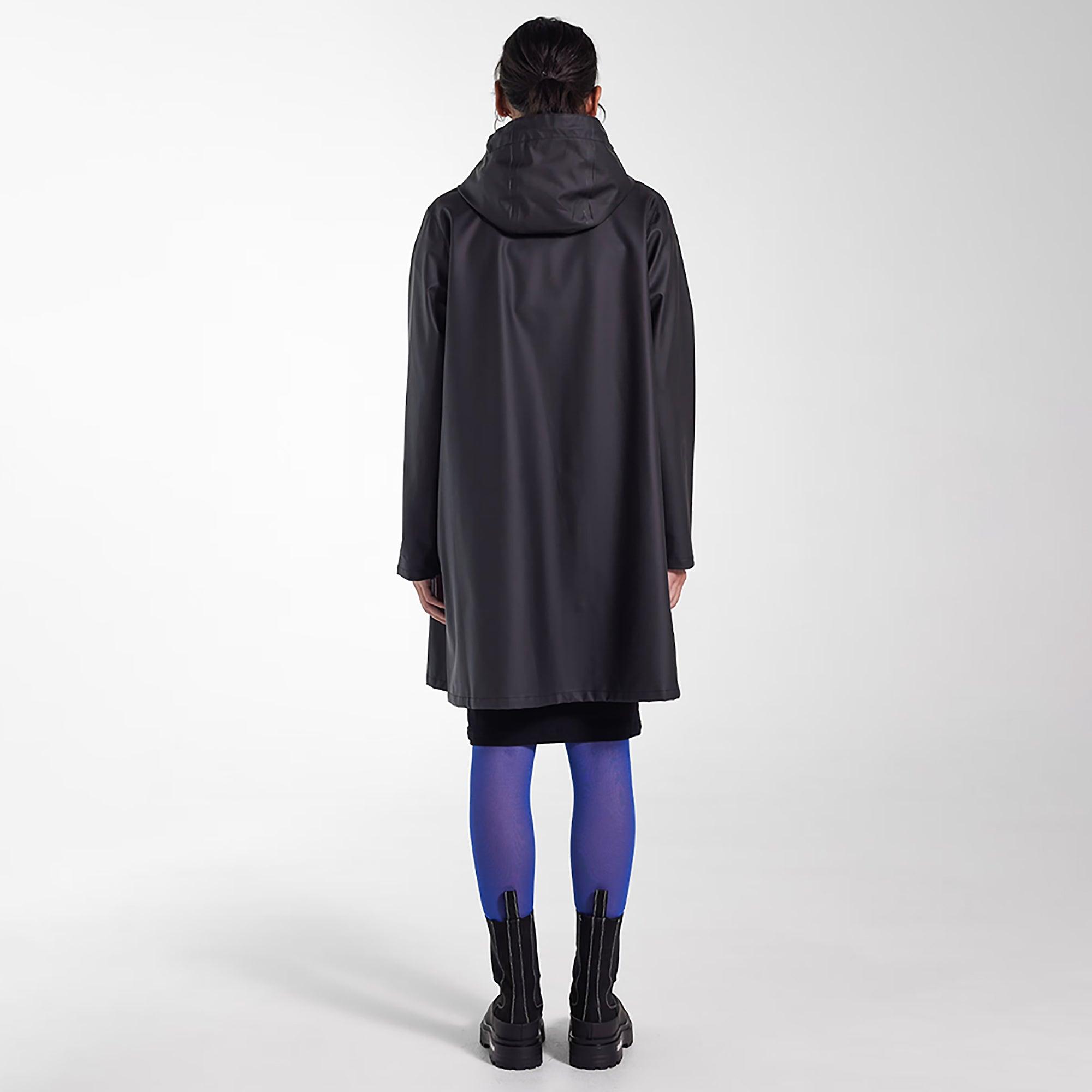 Product image 4 of 11 of Stutterheim Women's Mosebacke Lightweight Raincoat - Black