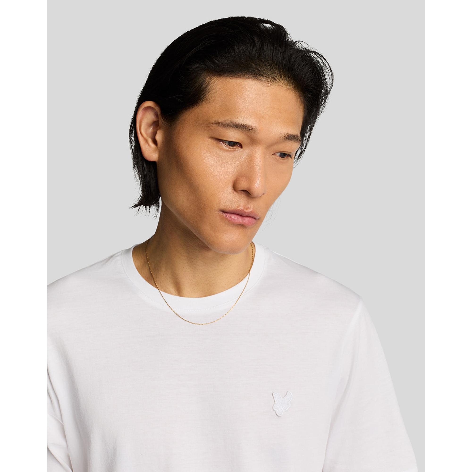 Product image 5 of 5 of Lyle & Scott Men's Superfine T-Shirt - White