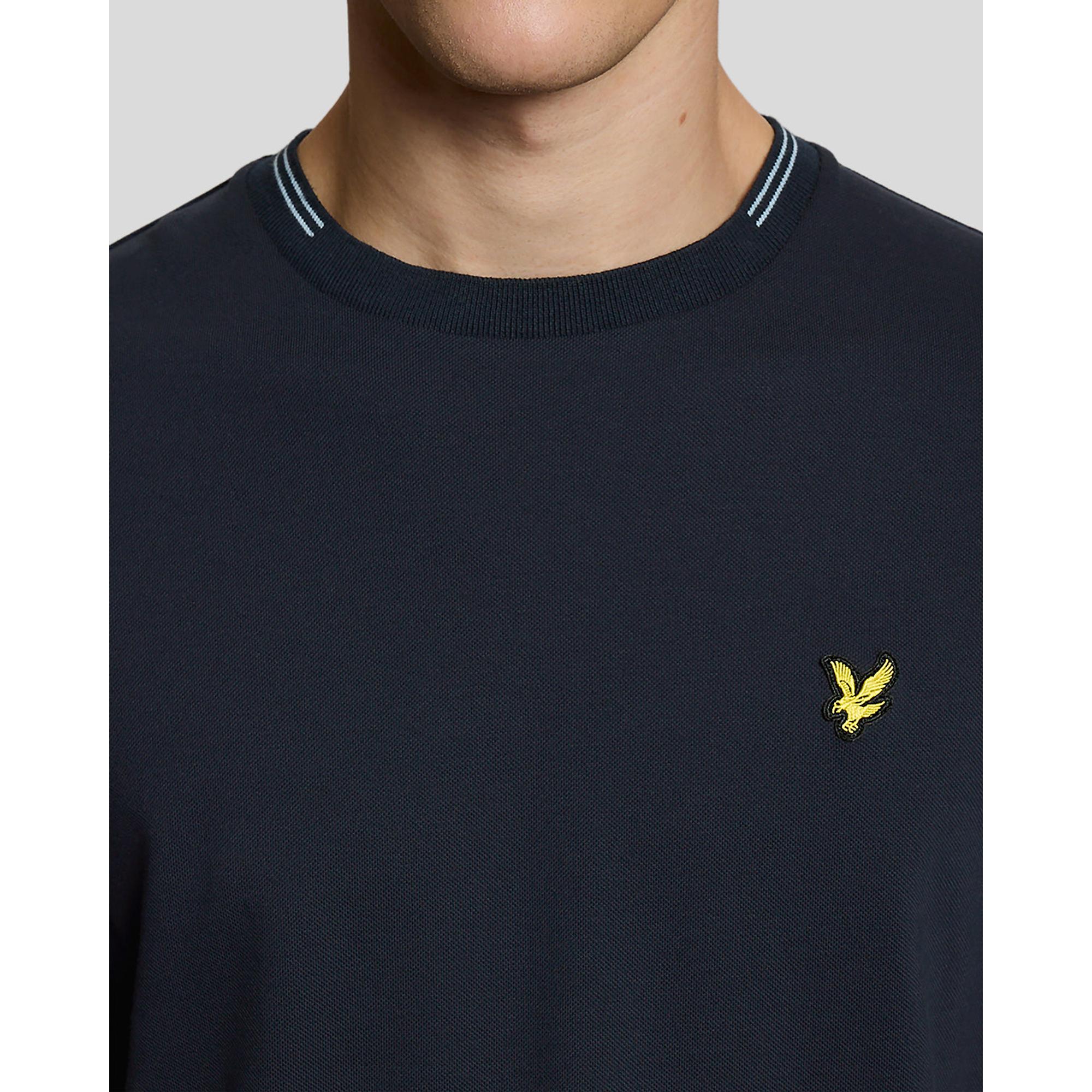 Product image 4 of 6 of Lyle & Scott Men's Fine Tipped T-Shirt - Dark Navy/Chalk Blue