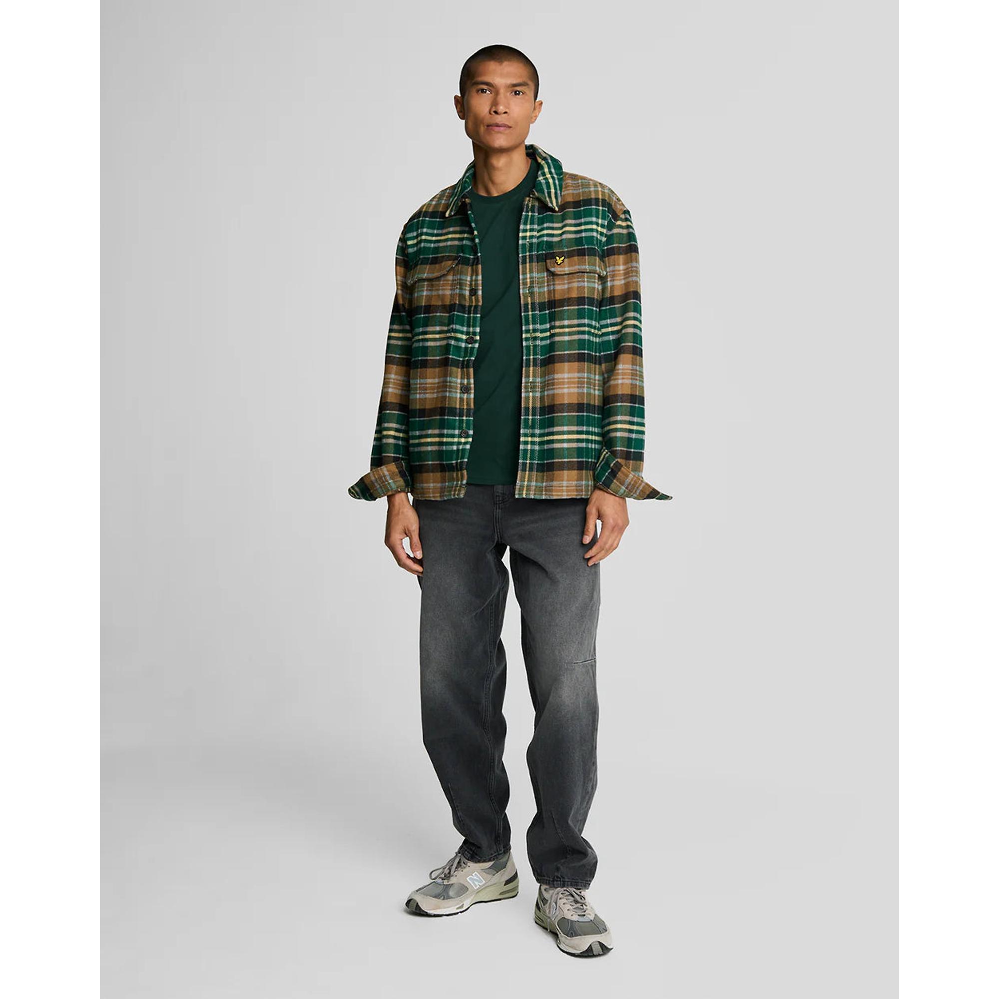 Product image 2 of 5 of Lyle & Scott Men's Plain T-Shirt - Deep Green