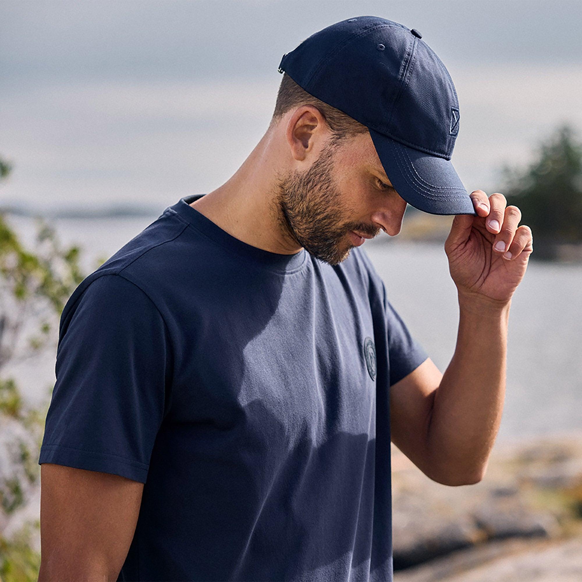 Product image 2 of 3 of Didriksons Derin Cap - Dark Night Blue