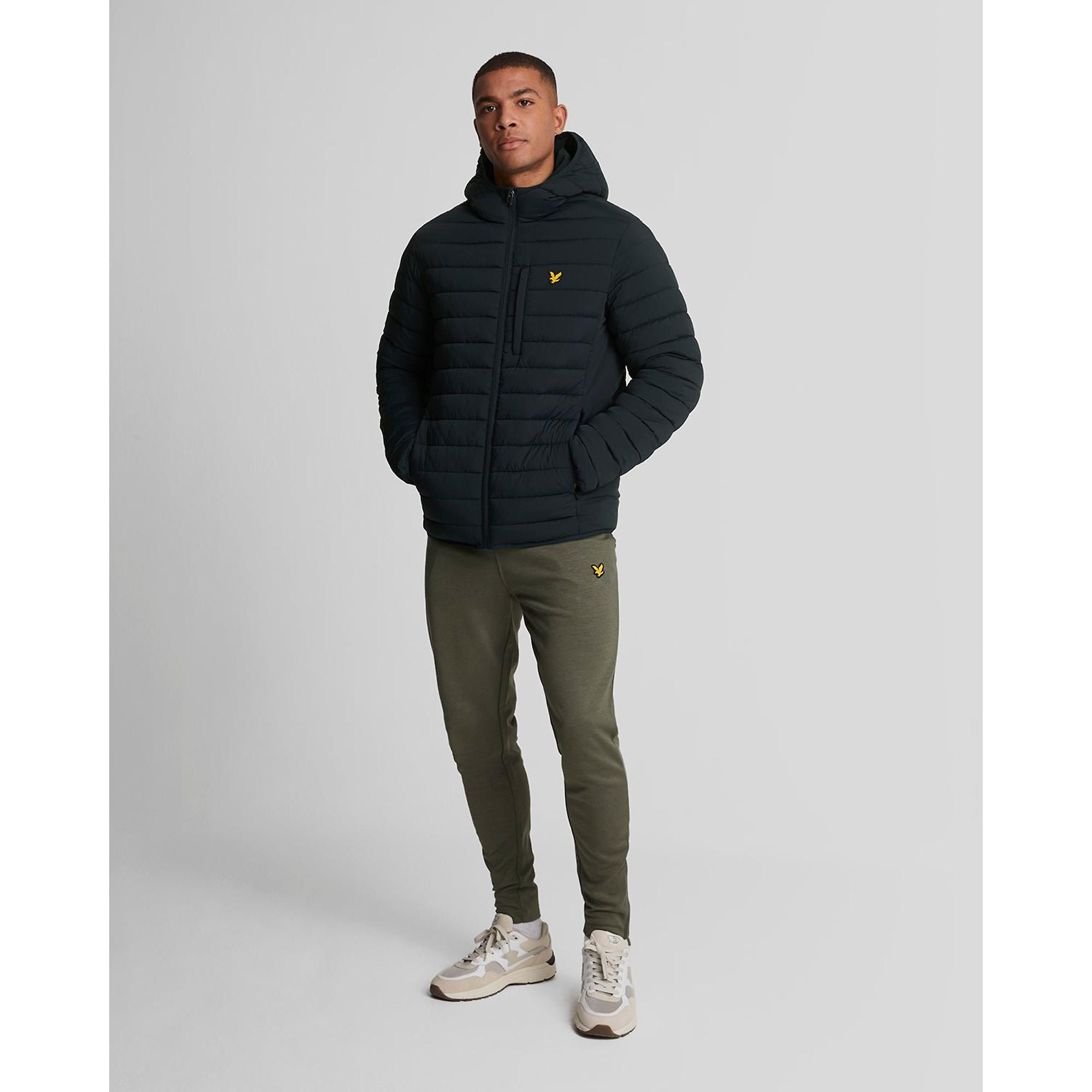 Product image 4 of 5 of Lyle & Scott Men's Stretch Lightweight Quilted Jacket - Dark Navy