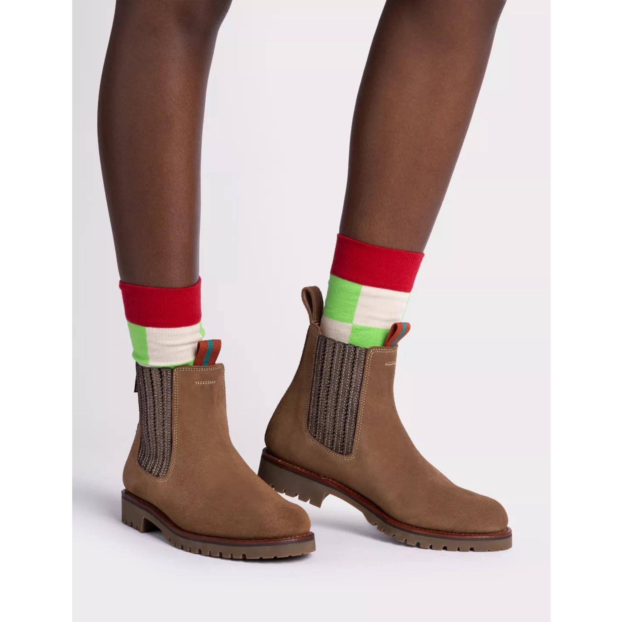 Product image 2 of 5 of Penelope Chilvers Women's Oscar Suede Chelsea Boots - Sesame/Bronze