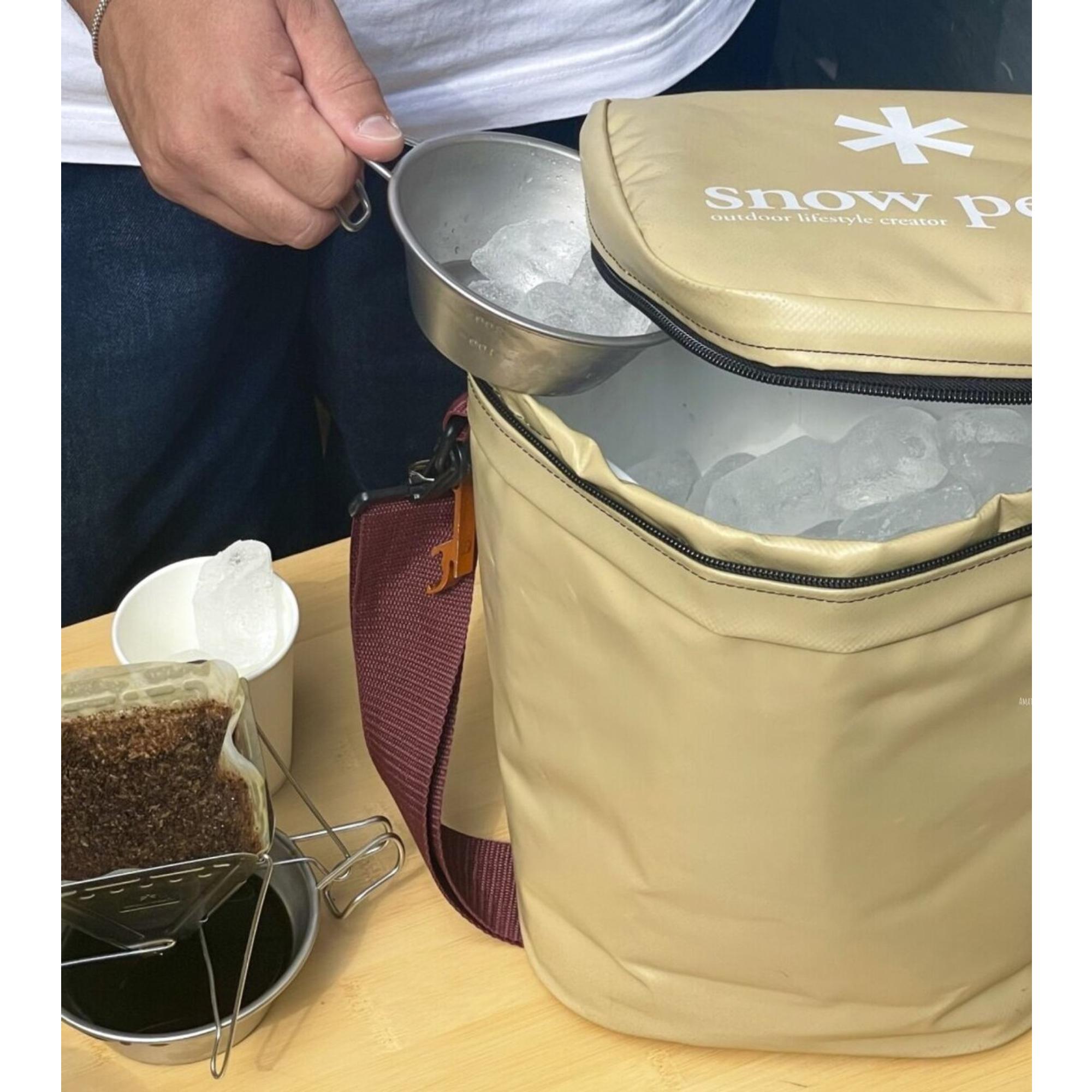 Product image 6 of 8 of Snow Peak Soft Cooler 11