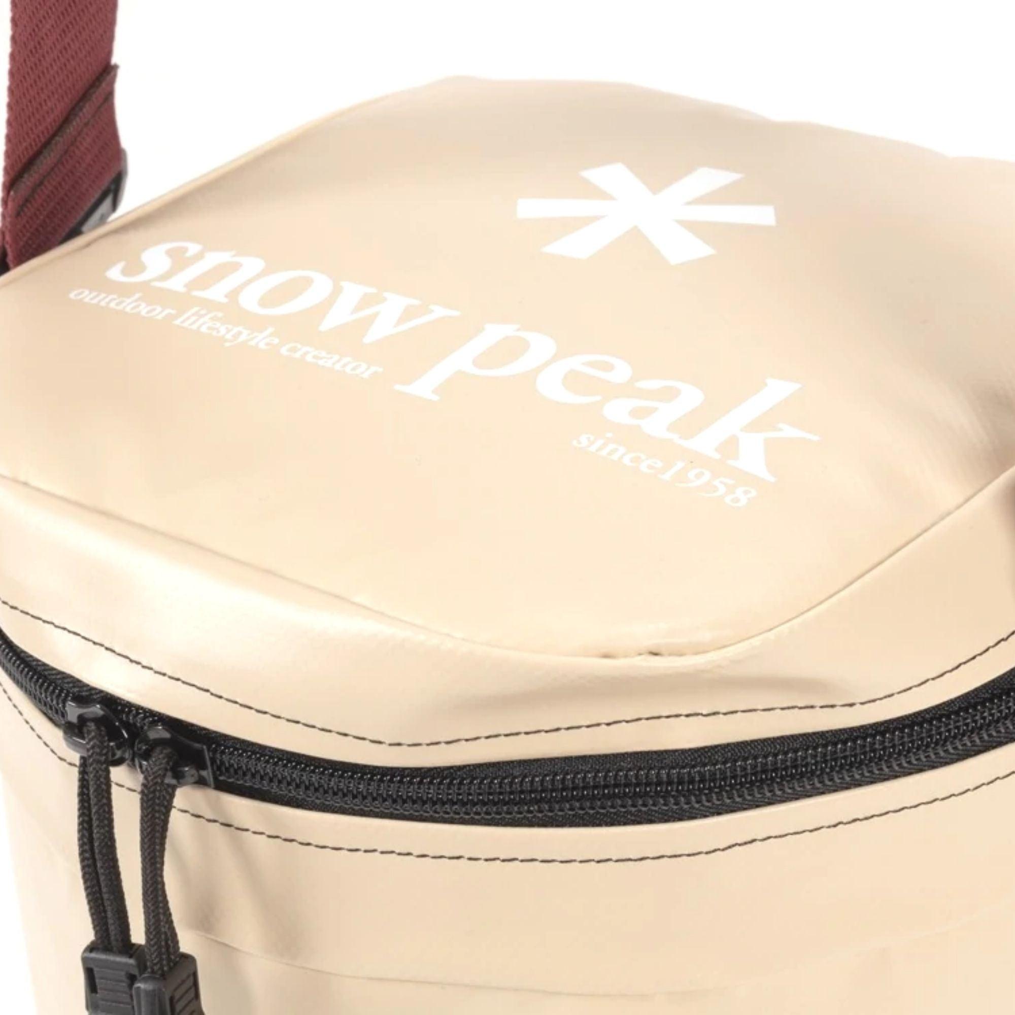 Product image 7 of 8 of Snow Peak Soft Cooler 11