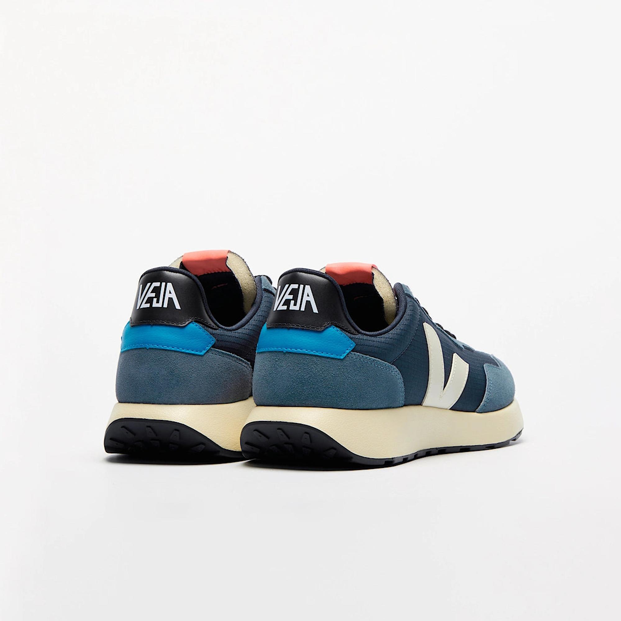 Product image 3 of 5 of VEJA Men's Paulistana Ripstop Retro-Running Trainers - Nautico Pierre