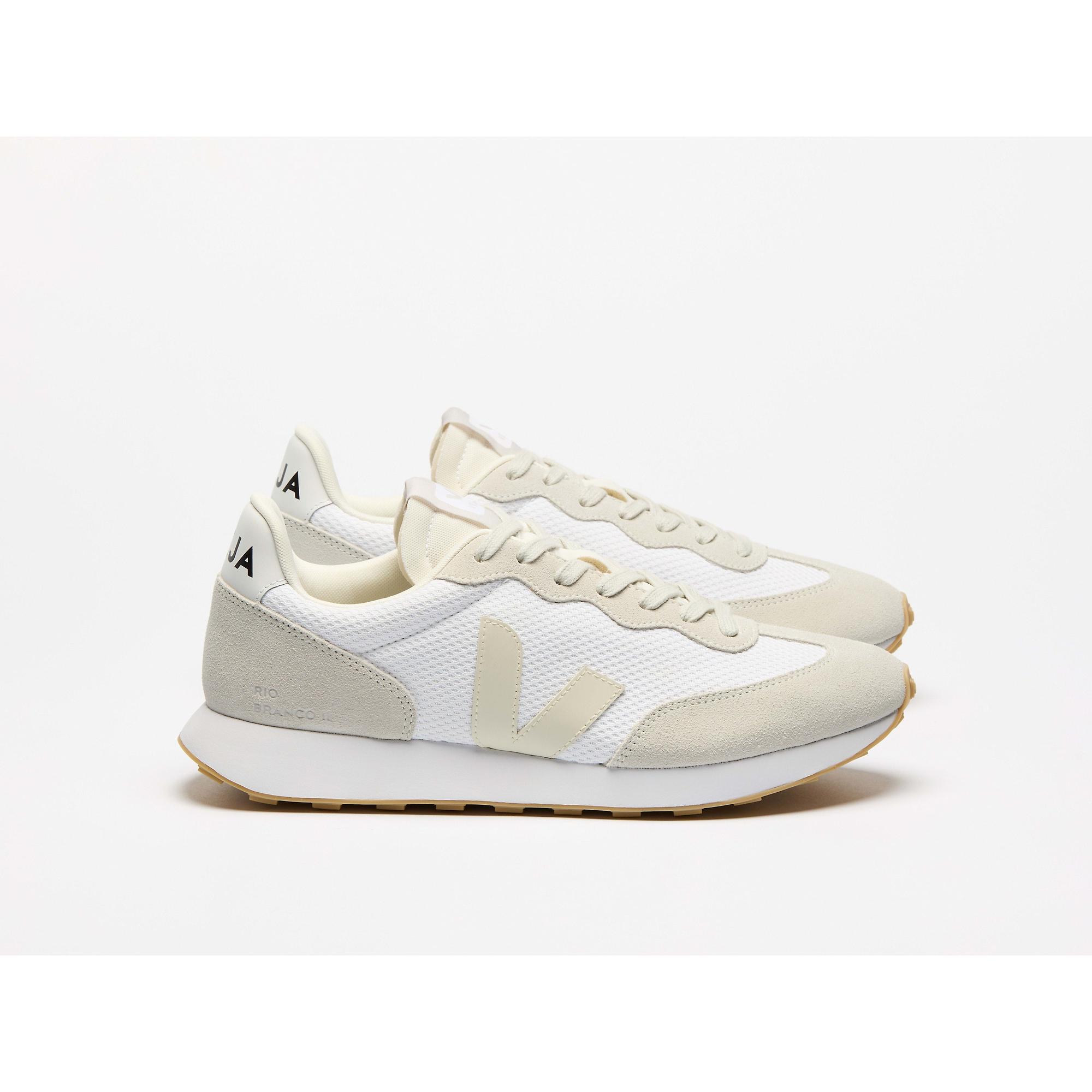 Product image 2 of 5 of VEJA Women's Rio Branco II Alveomesh Retro-Running Trainers - White White
