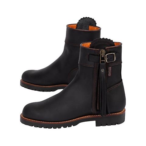 Women's Footwear Featured Collection image