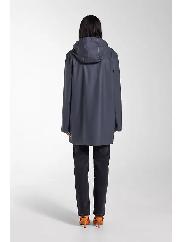 Stutterheim Stockholm Lightweight Raincoat - Charcoal Image 14