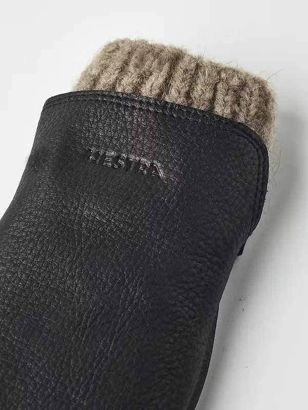 Hestra Women's Tiril Leather Gloves - Black Image 6