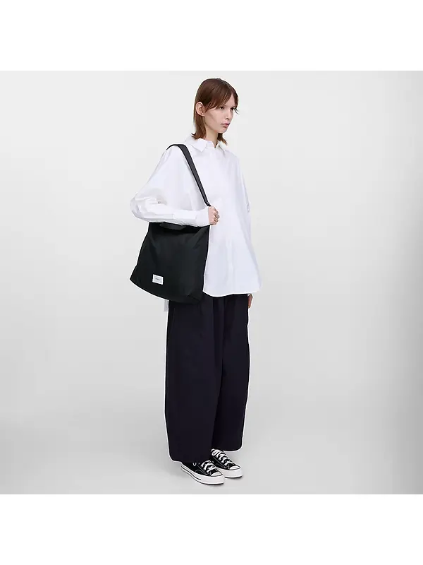 Sandqvist Ground Shopper Bag - Black Image 7