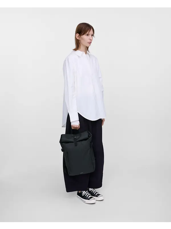 Sandqvist Stream Slim Rolltop Backpack M 20L 14" - Black Image 2