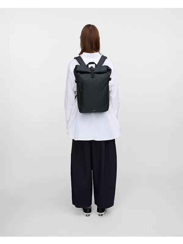 Sandqvist Stream Slim Rolltop Backpack M 20L 14" - Black Image 4