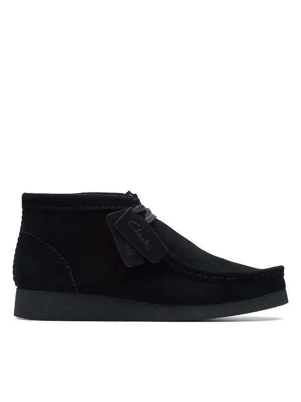 Clarks Men's Wallabee Evo Suede Boot - Black Image 1