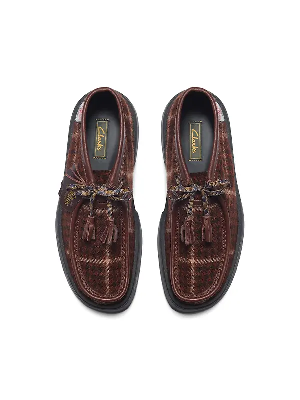 Clarks Men's Torview Hi Ankle Boots - Harris Tweed Burgundy Combi Image 5