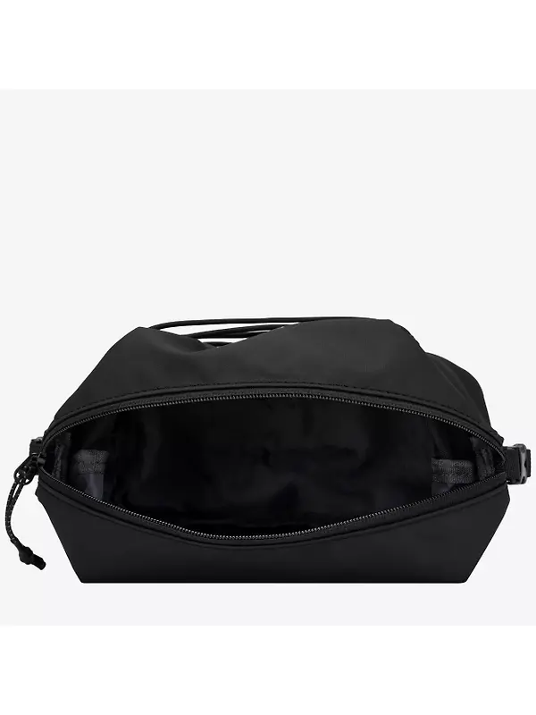 Elliker Angram Washbag 4L - Black Image 4