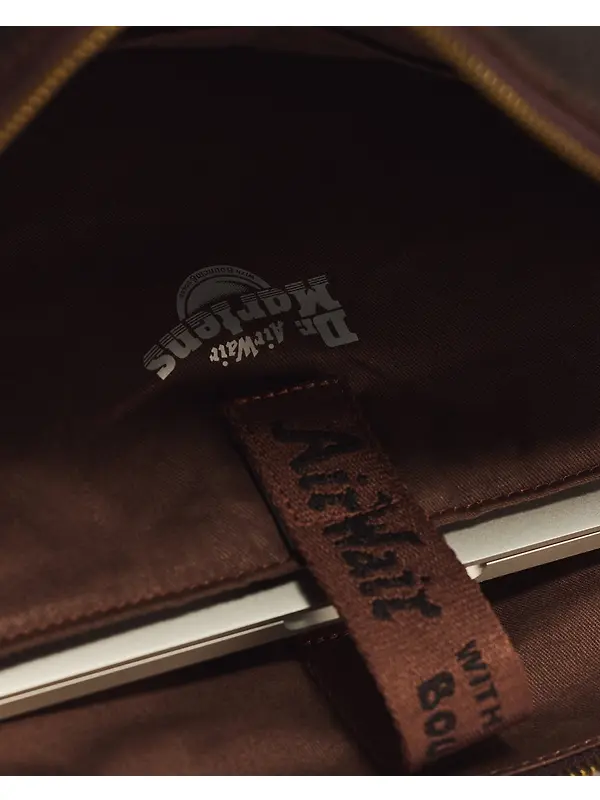 Dr. Martens Ambassador Daytripper - Dark Brown Image 5