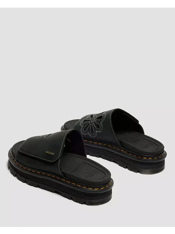 Dr. Martens Zebzag Wyoming Leather Slides - Black Image 5