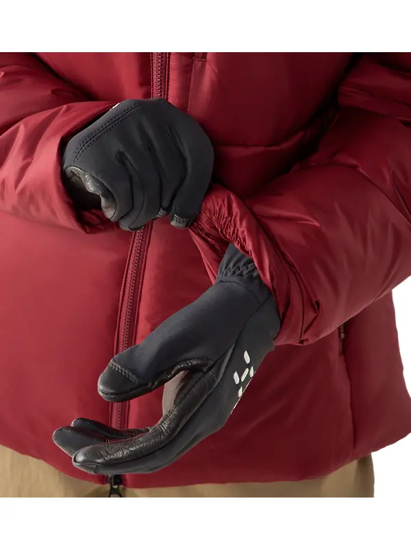 Haglöfs Women's Breeze Mimic Hood Insulated Jacket - Carmine Red Image 6