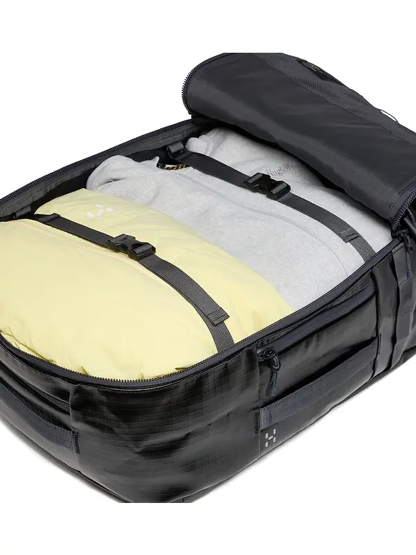 Haglöfs Magma 42L Duffel Bag - True Black/Magnetite Image 14