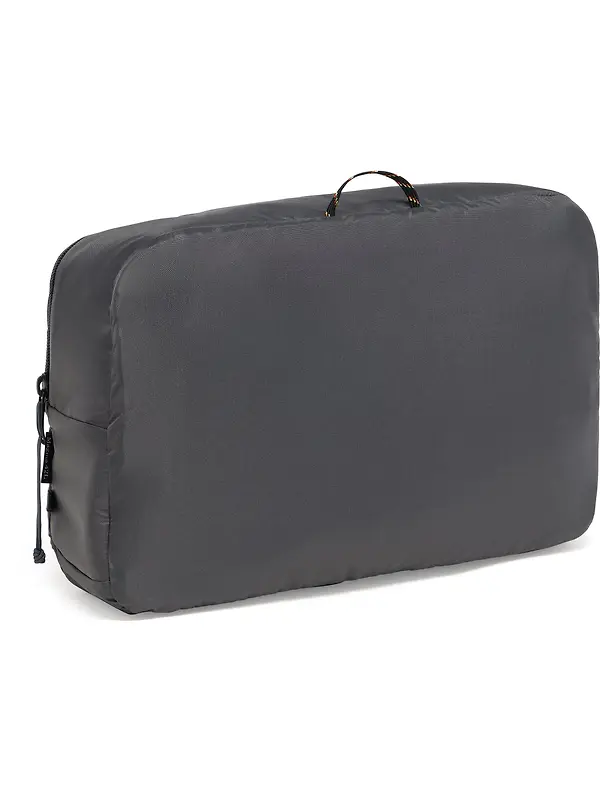 Haglöfs Magma 42L Duffel Bag - True Black/Magnetite Image 17