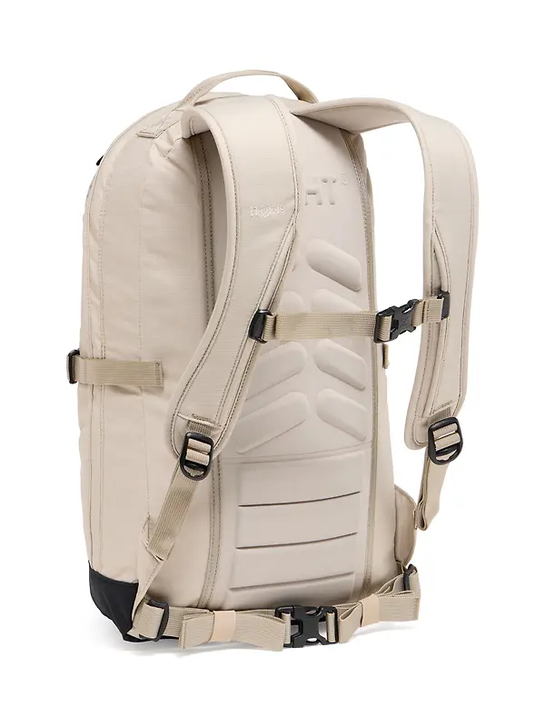 Haglöfs Tight Medium Backpack - True Black/Chalk Beige Image 5