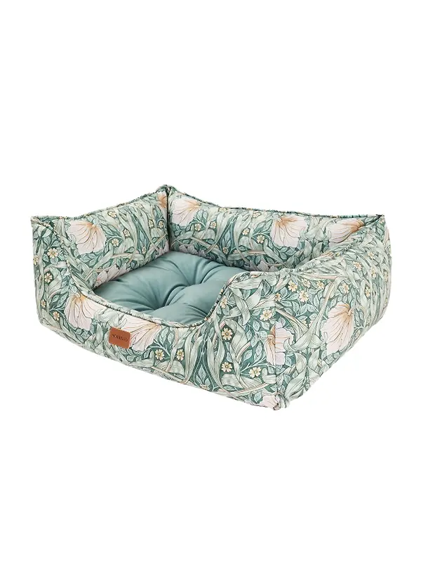 William Morris Square Dog Bed - Pimpernel Print Image 3
