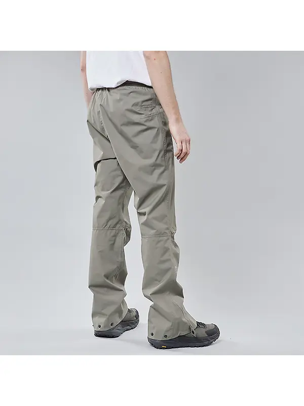 66°North Keilir Gore-Tex Paclite Pants - Lichen Green Image 4