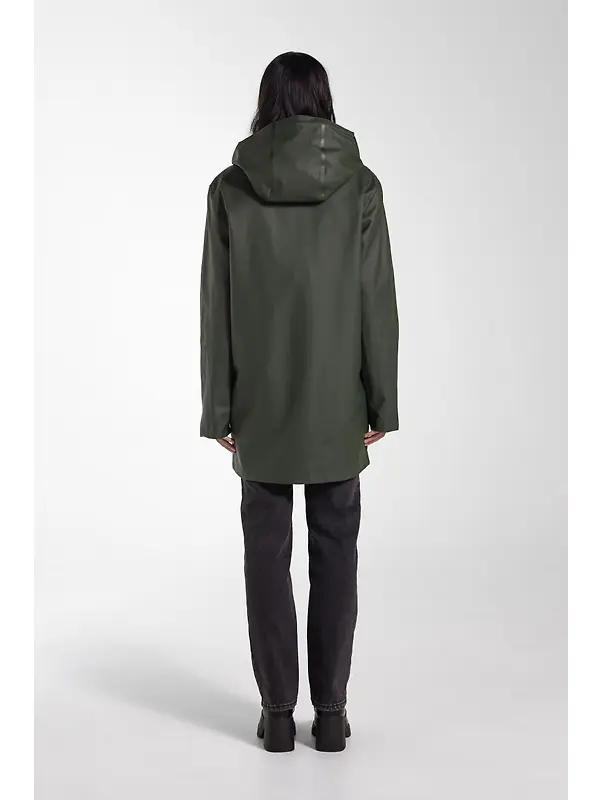 Stutterheim Stockholm Lightweight Raincoat - Green Image 15