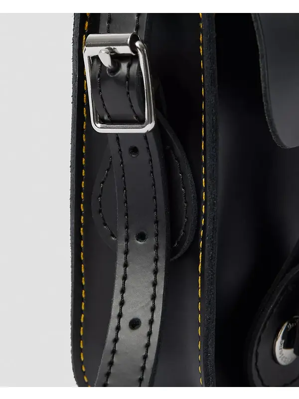 Dr. Martens 7" Smooth Leather Crossbody Bag - Black Image 3