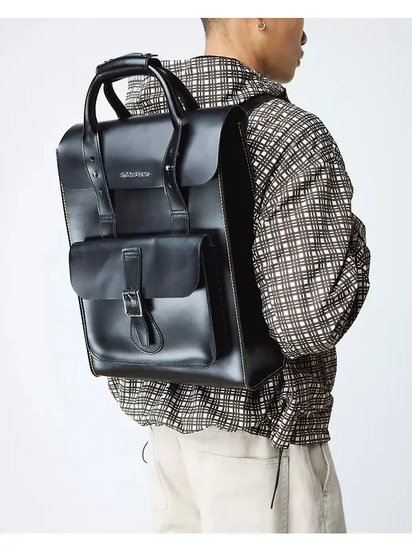 Dr Martens Kiev Smooth Leather Laptop Backpack - Black Image 2