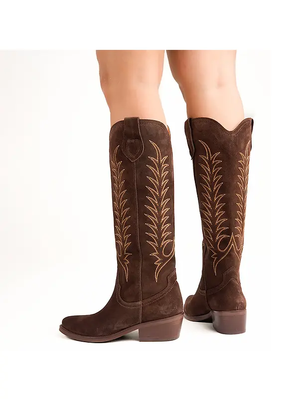 Penelope Chilvers Women's Blanca Suede Embroidered Boots - Bitter Chocolate Image 2
