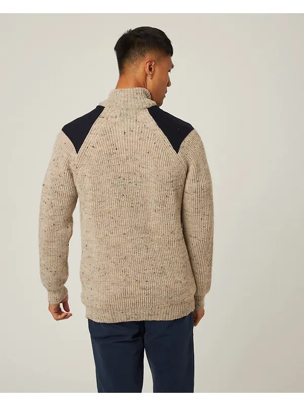 Peregrine Men's Bexley Quarter Zip Jumper - Skiddaw Image 4