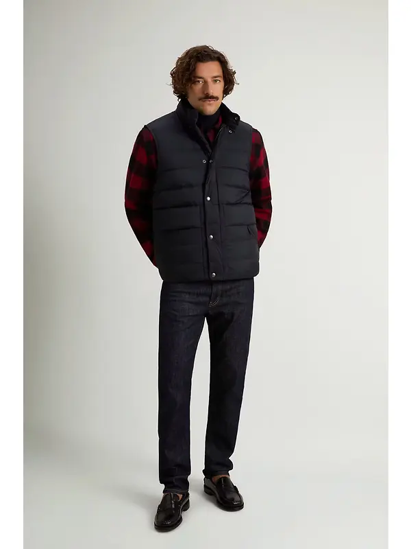 Woolrich Men's Crinkle Nylon Bering Quilted Vest - Melton Blue Image 3