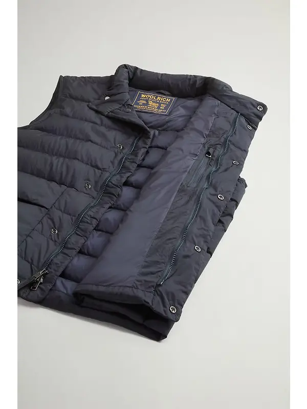 Woolrich Men's Crinkle Nylon Bering Quilted Vest - Melton Blue Image 8