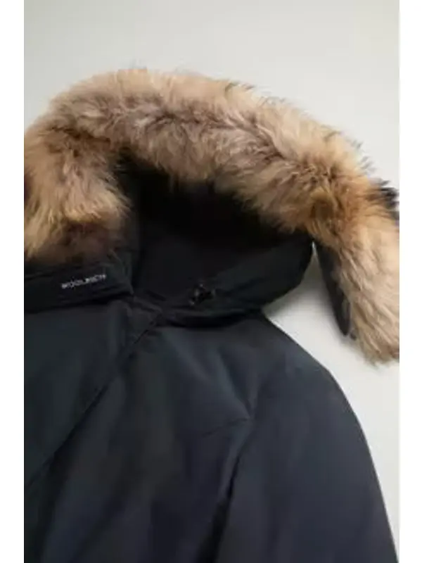 Woolrich Women's Ramar Cloth Arctic Parka with Detachable Fur Trim - Dark Navy Image 3