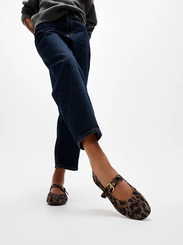 FitFlop Women's DELICATO Leopard Suede Mary Janes - Chocolate Mix Image 11