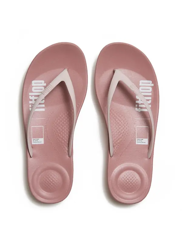 FitFlop x Pantone Women's Iqushion Flip-Flops - Cameo Brown Image 4