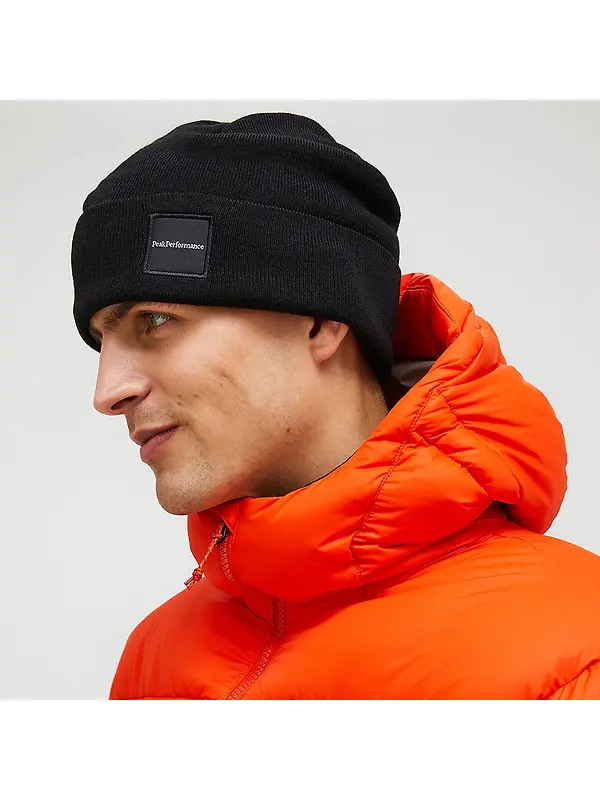 Peak Performance Switch Hat - Black Image 2