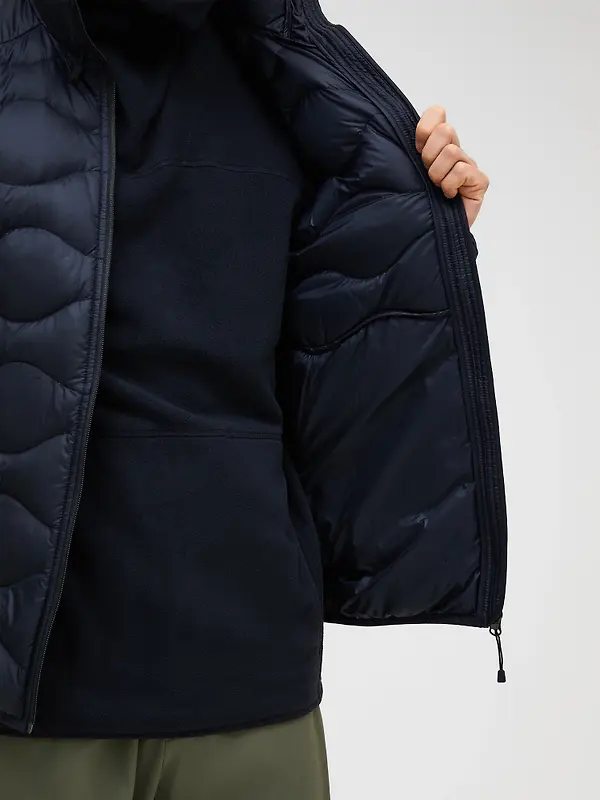 Peak Performance Men's Helium Down Hooded Jacket - Black Image 6