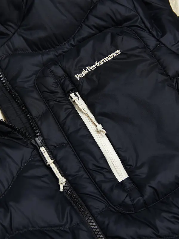 Peak Performance Women's Helium Utility Down Hooded Jacket - Black/Sand Fog Image 10