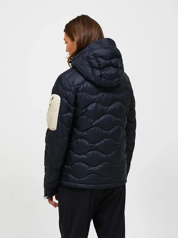 Peak Performance Women's Helium Utility Down Hooded Jacket - Black/Sand Fog Image 4