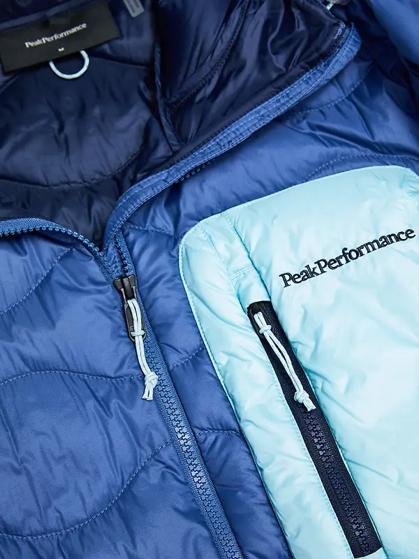 Peak Performance Men's Helium Utility Down Hooded Jacket - Summit Sky/Snowmelt Image 9