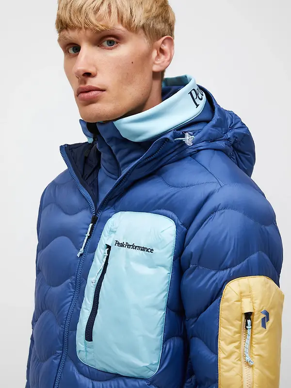 Peak Performance Men's Helium Utility Down Hooded Jacket - Summit Sky/Snowmelt Image 8