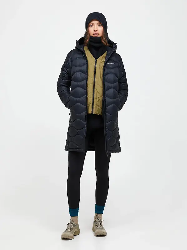 Peak Performance Women's Helium Down Parka - Black Image 3