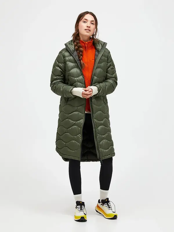 Peak Performance Women's Helium Down Coat - Pine Needle/Olive Extreme Image 3