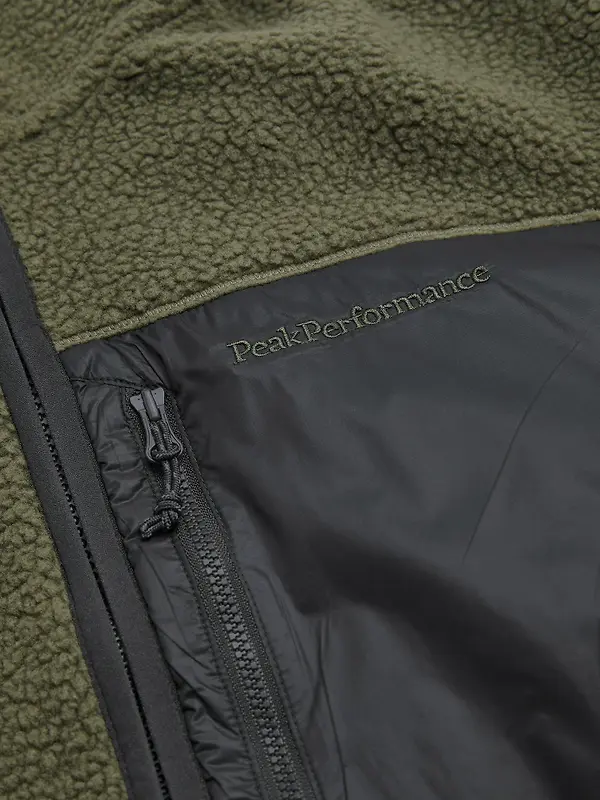 Peak Performance Men's Pile Zip Jacket - Pine Needle Image 9