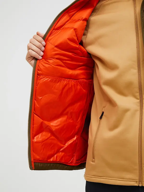 Peak Performance Men's Helium Utility Down Vest - Meadow Moss/Sierra Sand Image 5