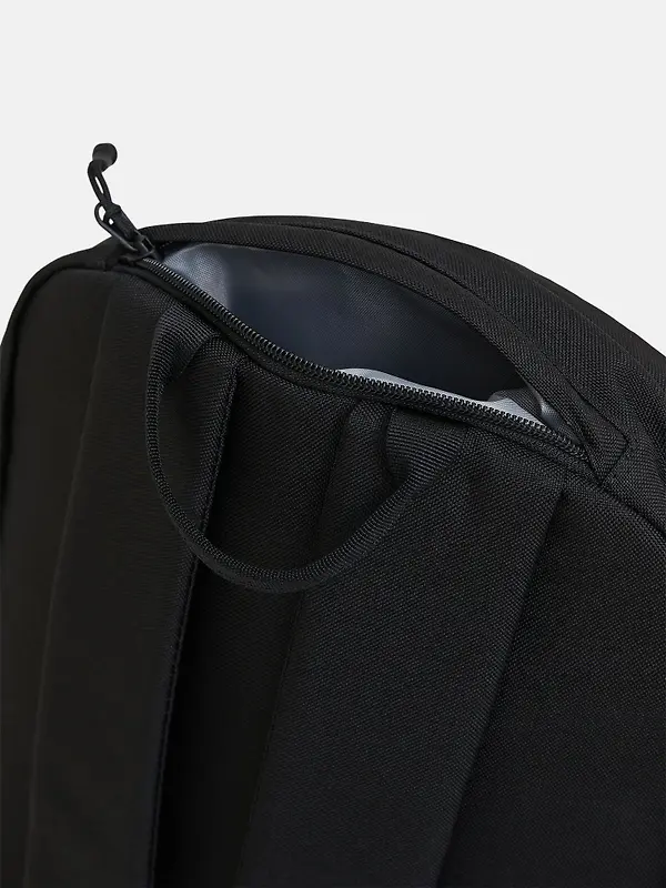Peak Performance Detour Backpack 15L - Black Image 5